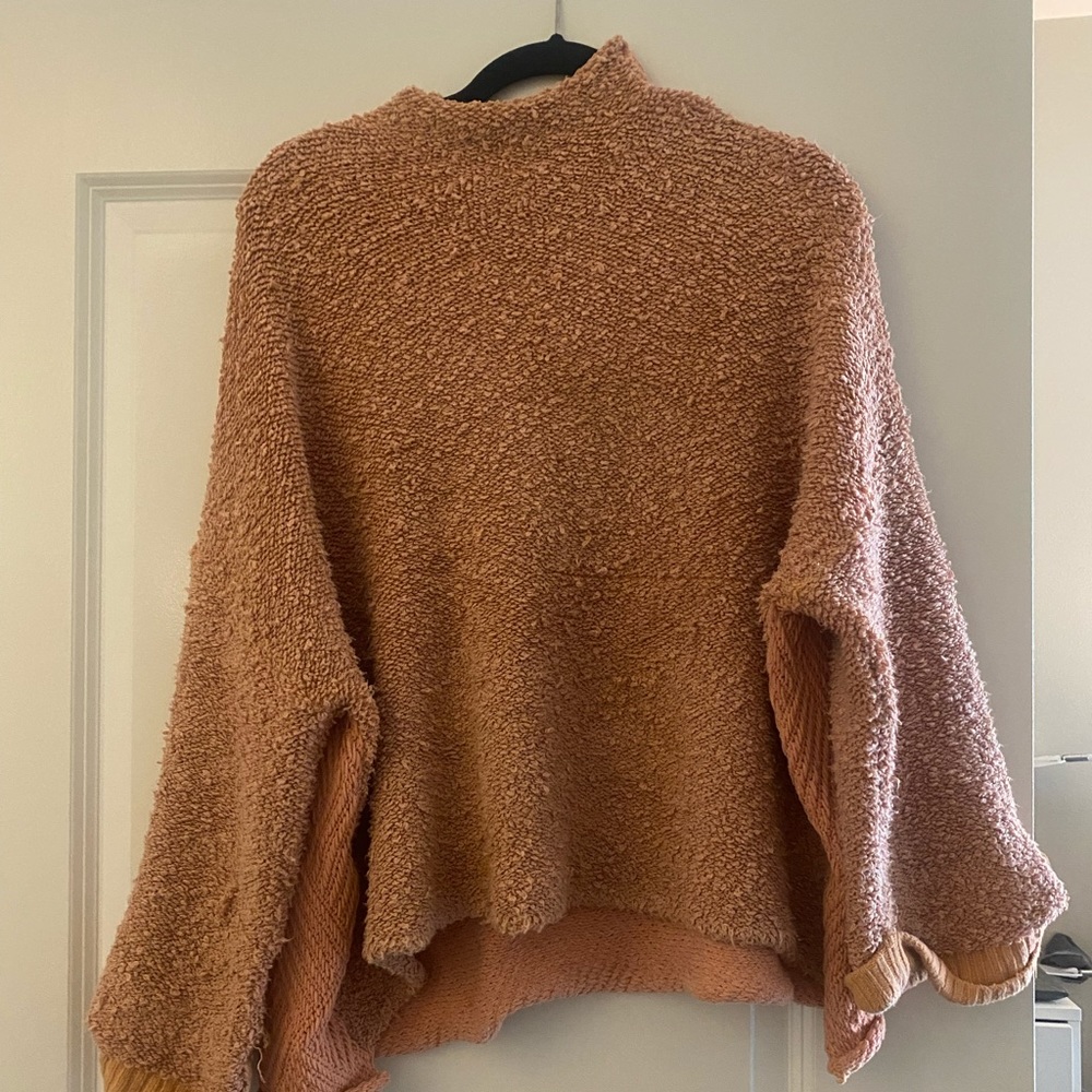 Free People sweater size XS